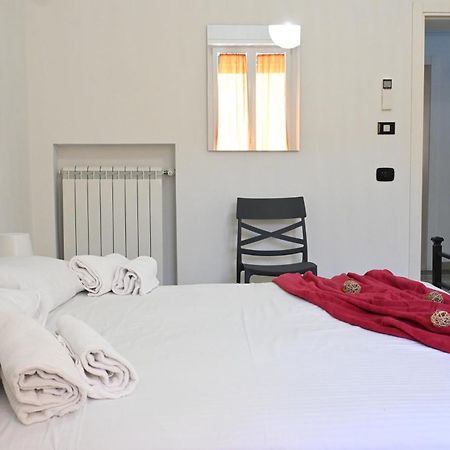 Inn Pisa Rentals 2- Starlight Central Flat Esterno foto