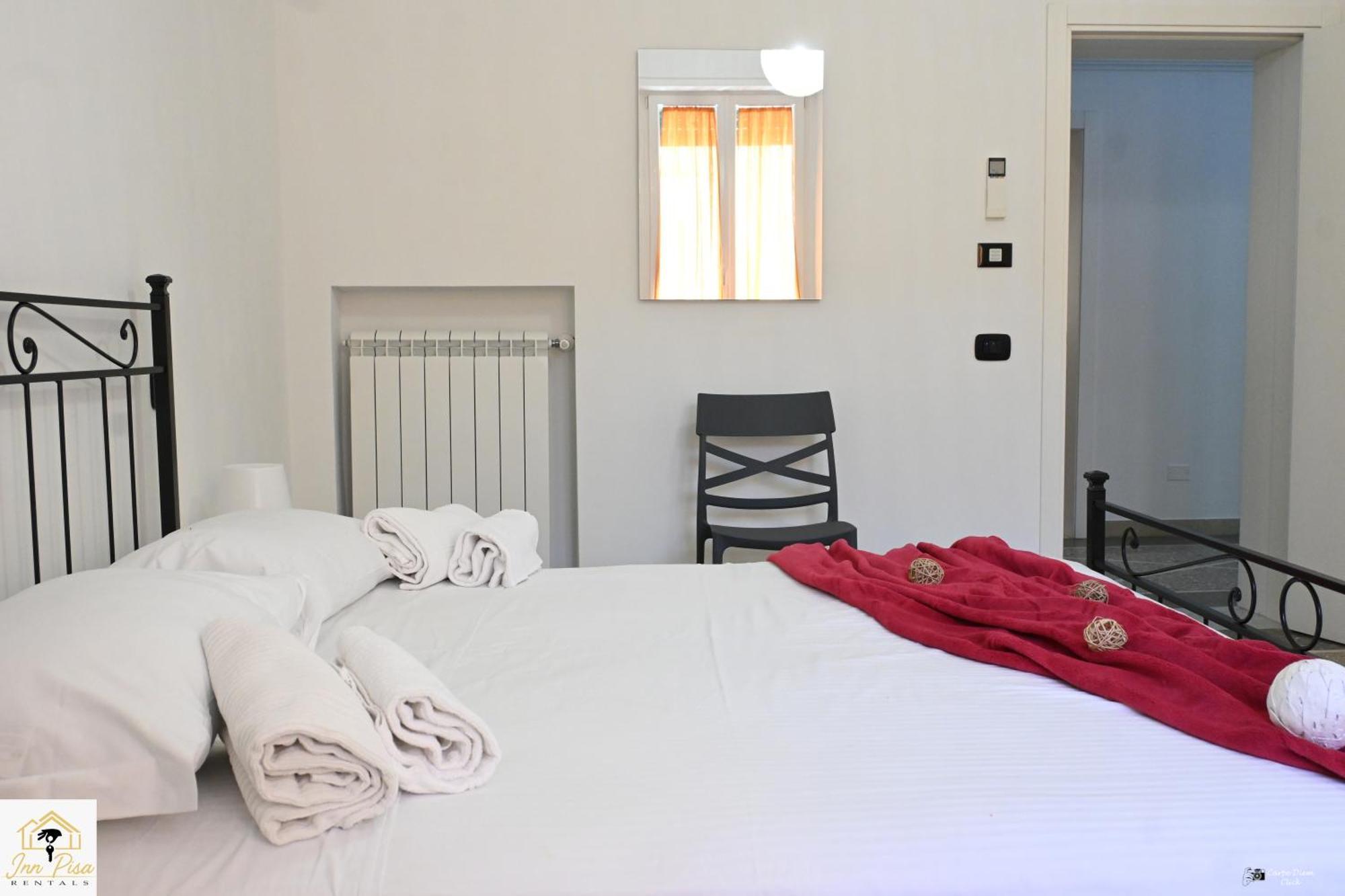 Inn Pisa Rentals 2- Starlight Central Flat Esterno foto