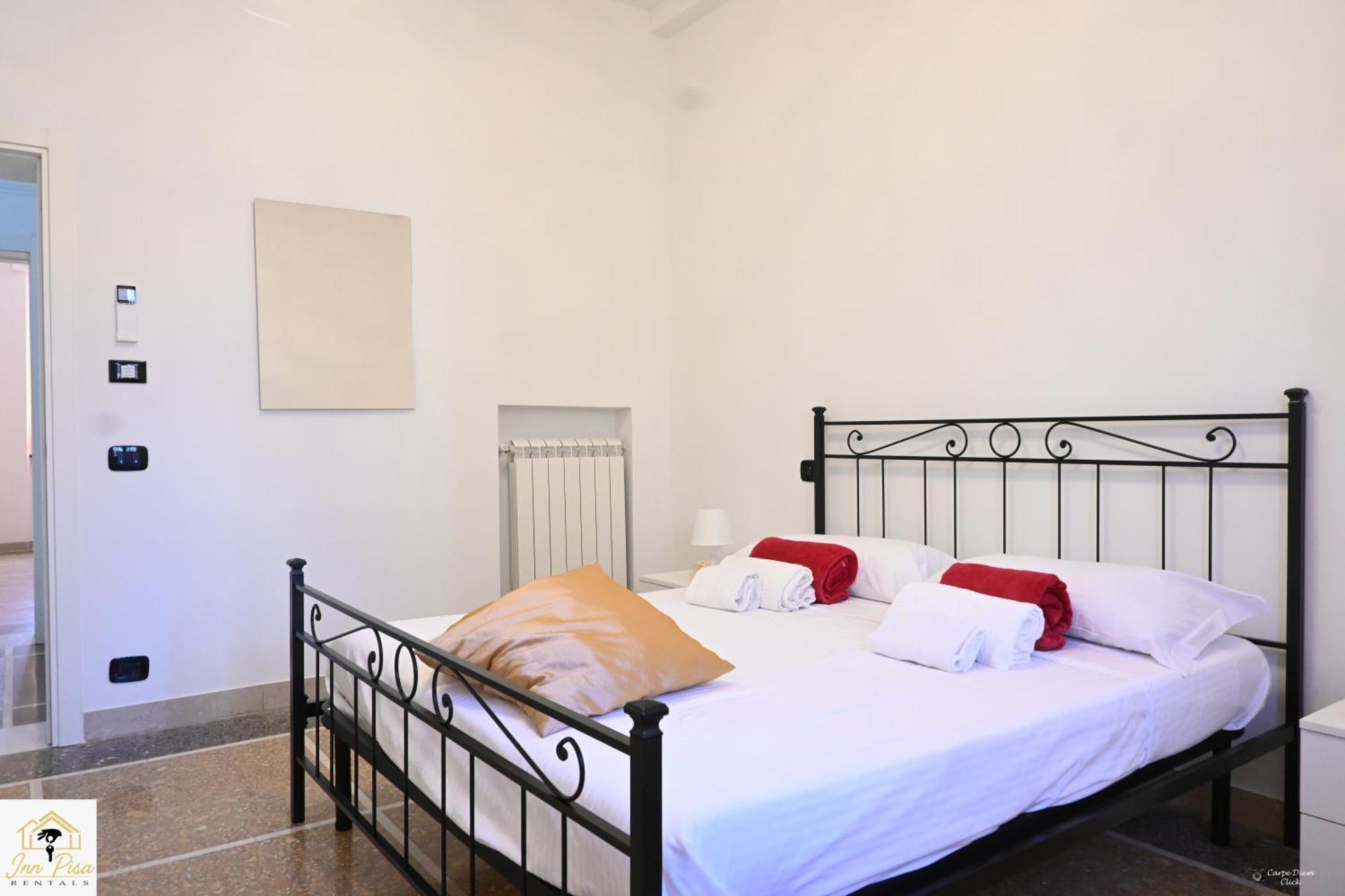 Inn Pisa Rentals 2- Starlight Central Flat Esterno foto