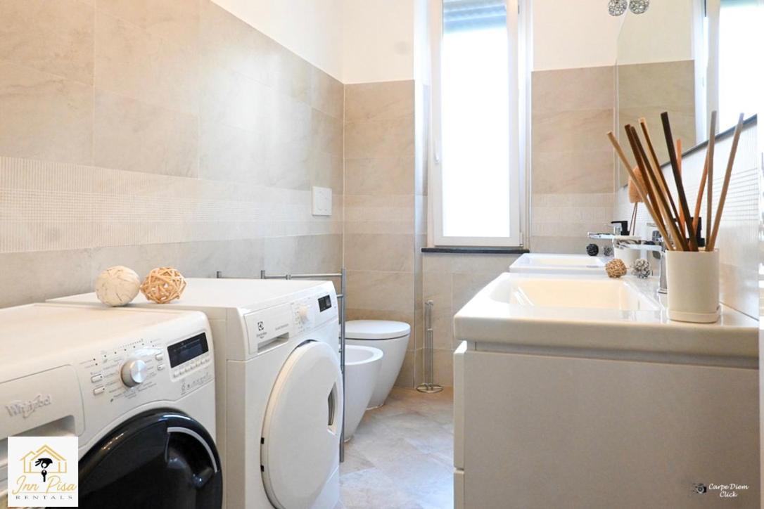 Inn Pisa Rentals 2- Starlight Central Flat Esterno foto