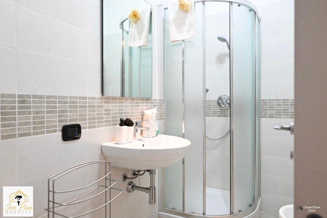 Inn Pisa Rentals 2- Starlight Central Flat Esterno foto