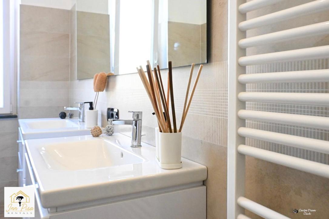 Inn Pisa Rentals 2- Starlight Central Flat Esterno foto