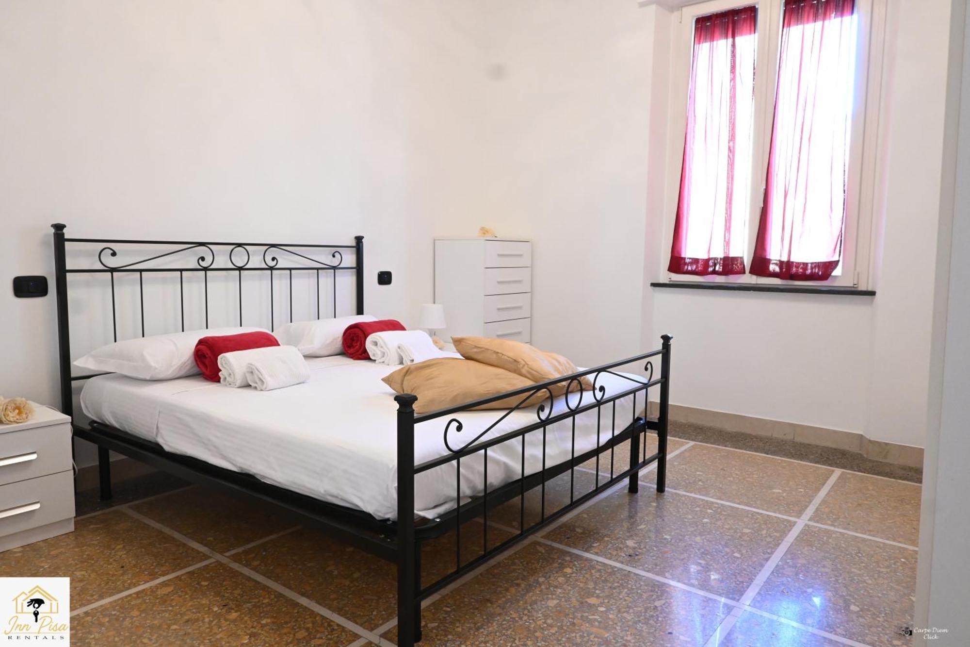 Inn Pisa Rentals 2- Starlight Central Flat Esterno foto