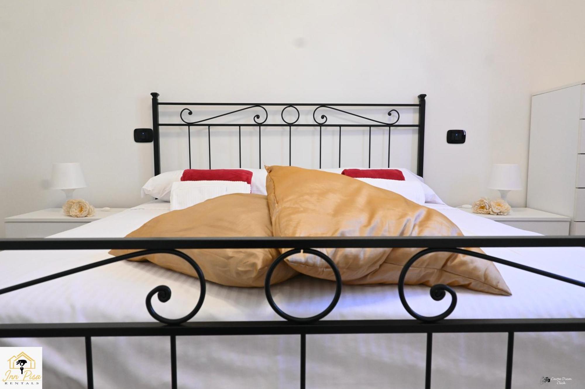 Inn Pisa Rentals 2- Starlight Central Flat Esterno foto