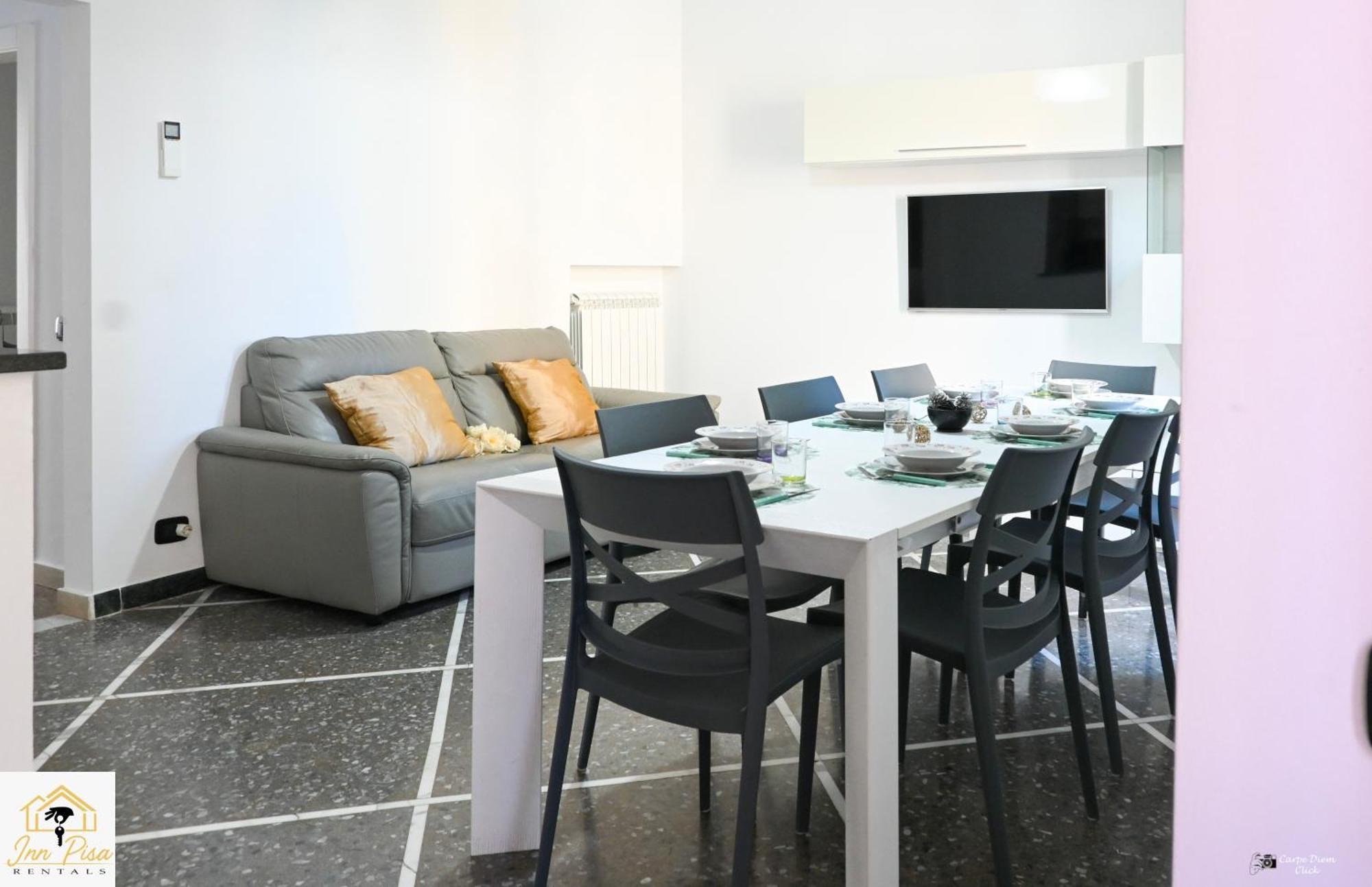 Inn Pisa Rentals 2- Starlight Central Flat Esterno foto